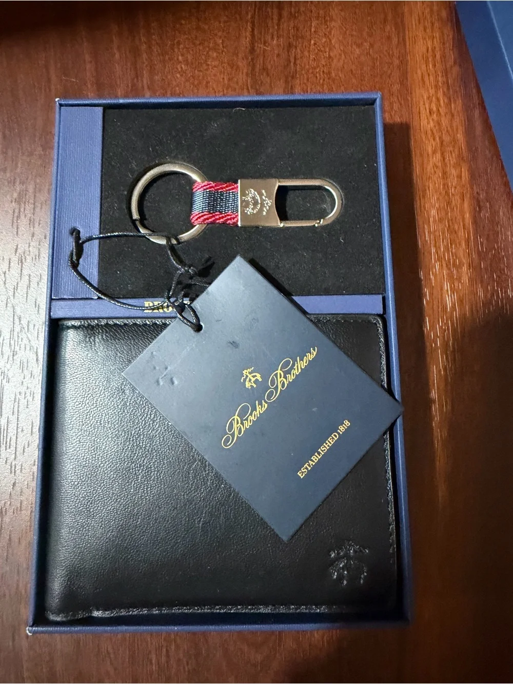 Brooks Brothers black leather bi-fold  wallet/ keychain set NWT
